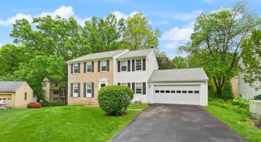 5023 MIGNONETTE CT, ANNANDALE, Virginia 22003, 4 Bedrooms Bedrooms, ,3 BathroomsBathrooms,Residential,For sale,5023 MIGNONETTE CT,VAFX2233148 MLS # VAFX2233148