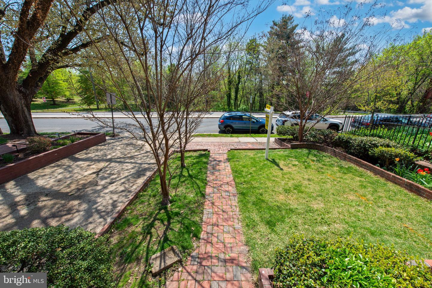 815 CHURCH ST, ALEXANDRIA, Virginia 22314, 2 Bedrooms Bedrooms, ,2 BathroomsBathrooms,Residential,For sale,815 CHURCH ST,VAAX2044020 MLS # VAAX2044020