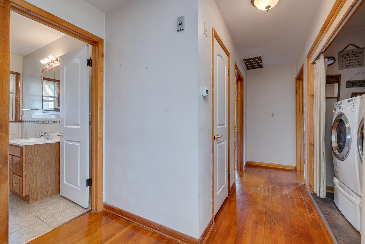 62 ROSSER DR, LURAY, Virginia 22835, 3 Bedrooms Bedrooms, ,2 BathroomsBathrooms,Residential,62 ROSSER DR,664399 MLS # 664399