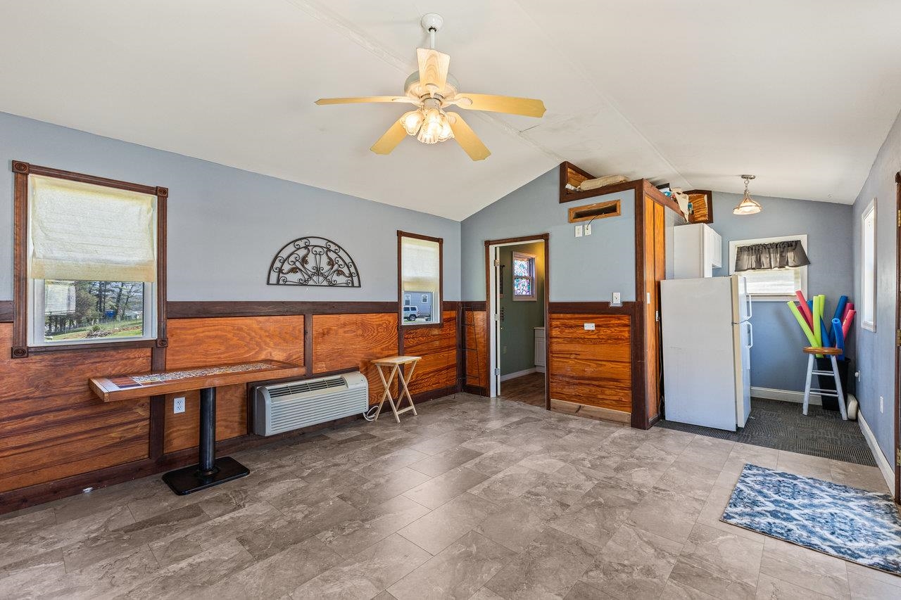 62 ROSSER DR, LURAY, Virginia 22835, 3 Bedrooms Bedrooms, ,2 BathroomsBathrooms,Residential,62 ROSSER DR,664399 MLS # 664399