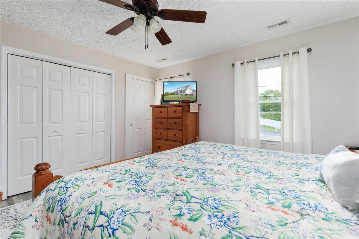 5480 MAIN ST, MOUNT JACKSON, Virginia 22842, 3 Bedrooms Bedrooms, ,1 BathroomBathrooms,Residential,5480 MAIN ST,664402 MLS # 664402