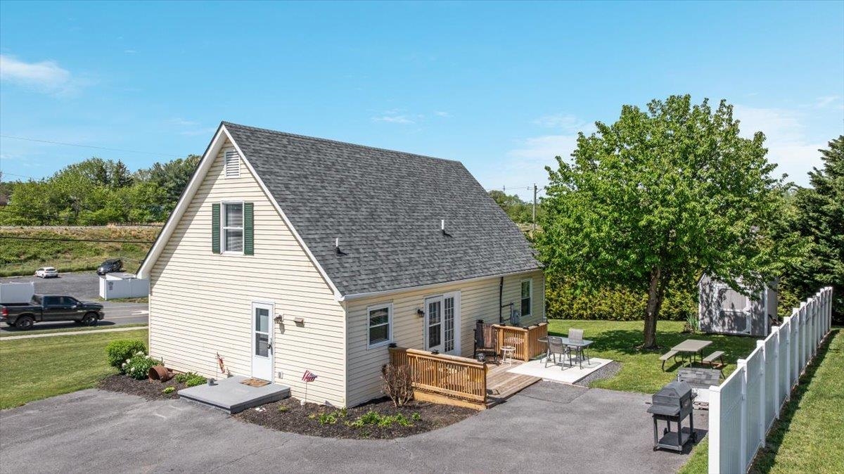 5480 MAIN ST, MOUNT JACKSON, Virginia 22842, 3 Bedrooms Bedrooms, ,1 BathroomBathrooms,Residential,5480 MAIN ST,664402 MLS # 664402