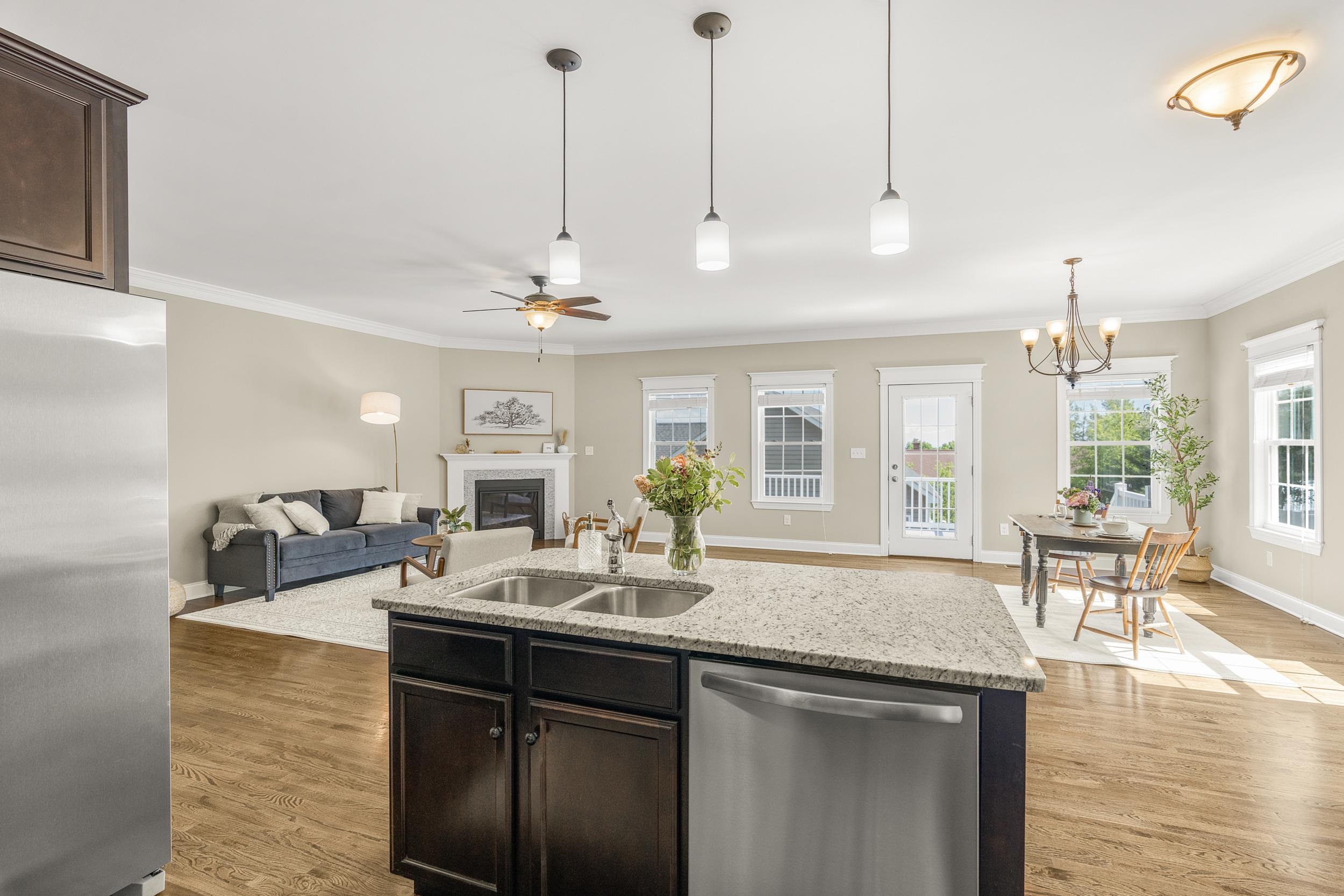 199 BLUE STONE HILLS DR, HARRISONBURG, Virginia 22801, 3 Bedrooms Bedrooms, ,2 BathroomsBathrooms,Residential,199 BLUE STONE HILLS DR,664406 MLS # 664406