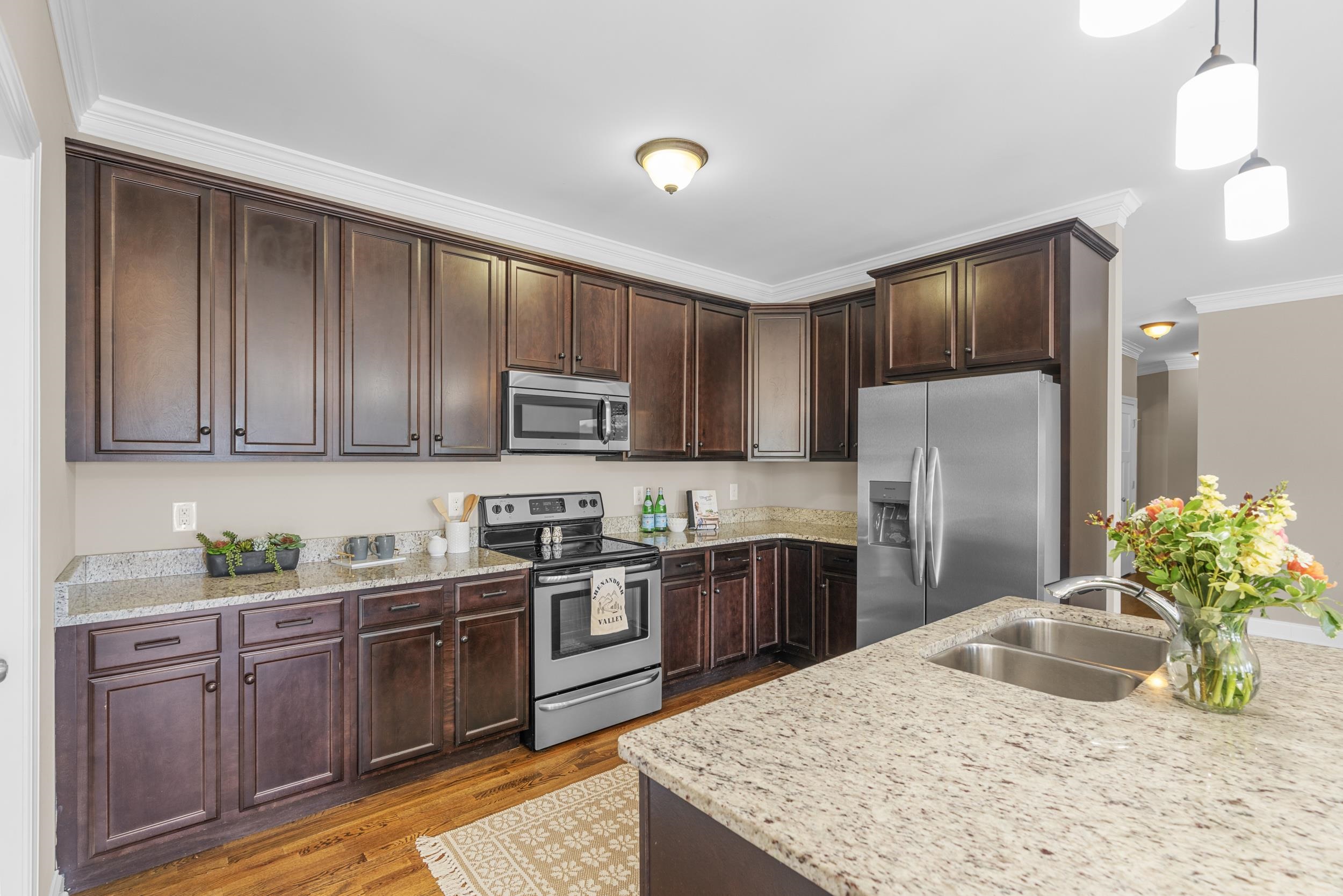 199 BLUE STONE HILLS DR, HARRISONBURG, Virginia 22801, 3 Bedrooms Bedrooms, ,2 BathroomsBathrooms,Residential,199 BLUE STONE HILLS DR,664406 MLS # 664406