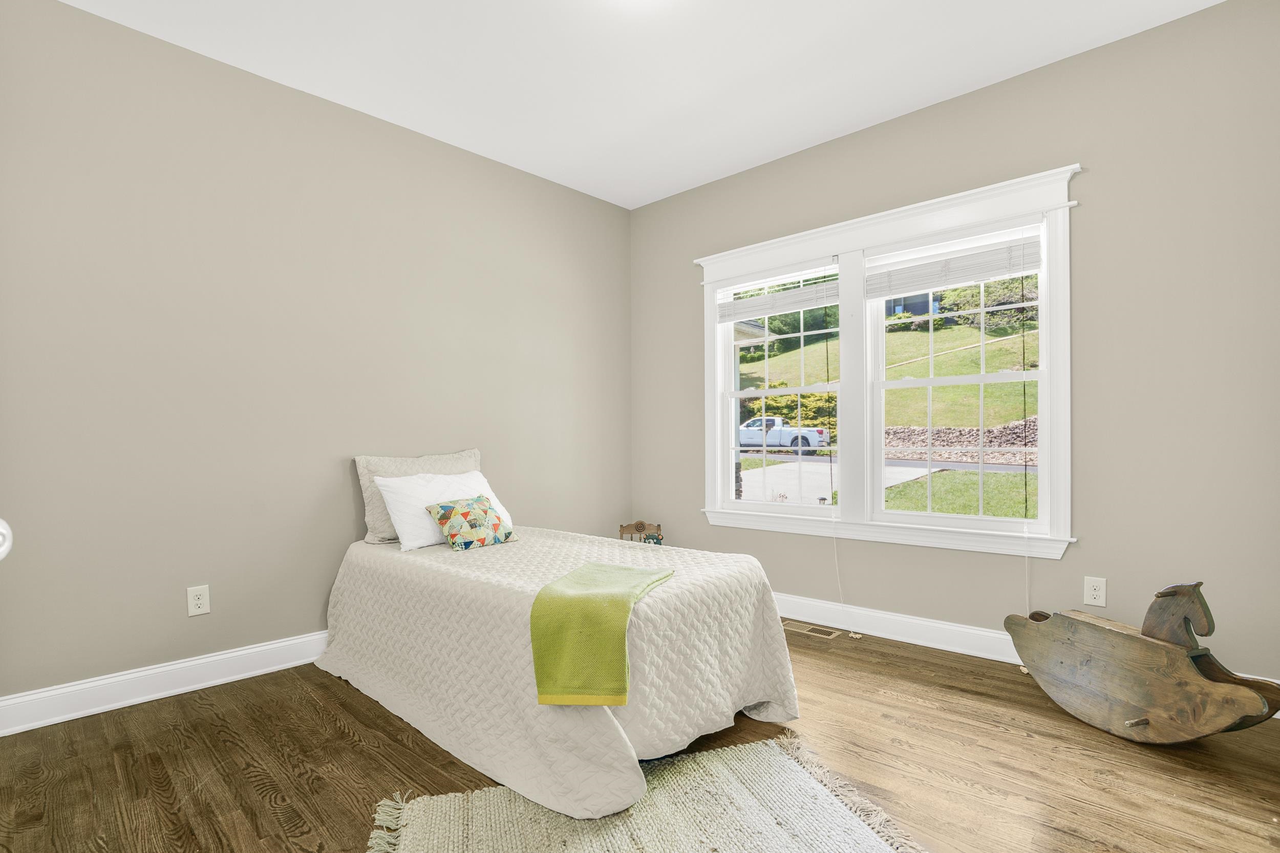 199 BLUE STONE HILLS DR, HARRISONBURG, Virginia 22801, 3 Bedrooms Bedrooms, ,2 BathroomsBathrooms,Residential,199 BLUE STONE HILLS DR,664406 MLS # 664406