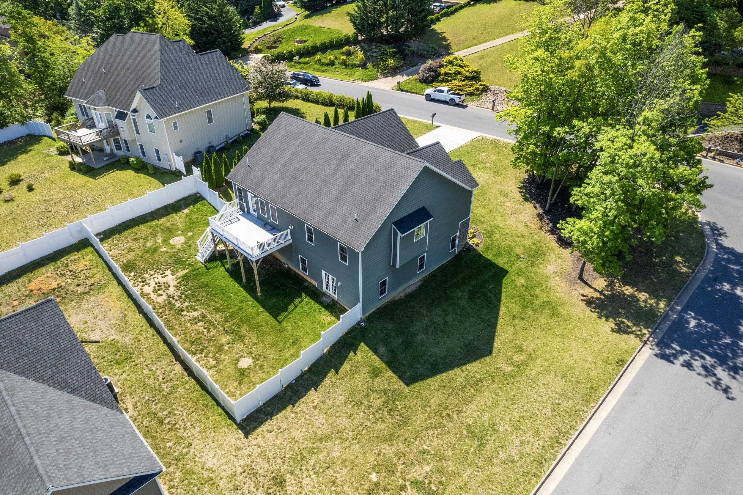199 BLUE STONE HILLS DR, HARRISONBURG, Virginia 22801, 3 Bedrooms Bedrooms, ,2 BathroomsBathrooms,Residential,199 BLUE STONE HILLS DR,664406 MLS # 664406