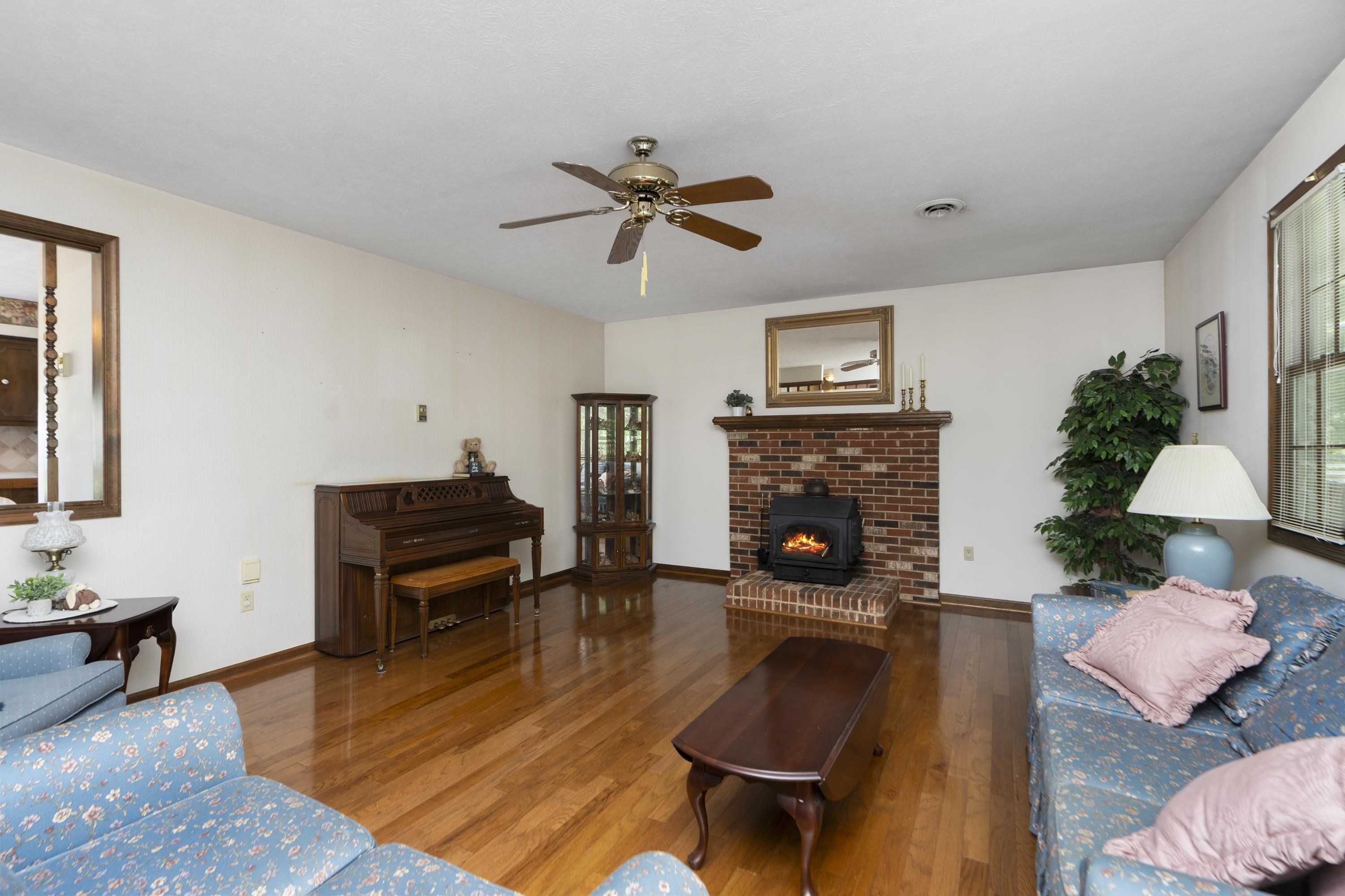 244 COLD SPRINGS RD, STUARTS DRAFT, Virginia 24477, 3 Bedrooms Bedrooms, ,2 BathroomsBathrooms,Residential,244 COLD SPRINGS RD,664408 MLS # 664408