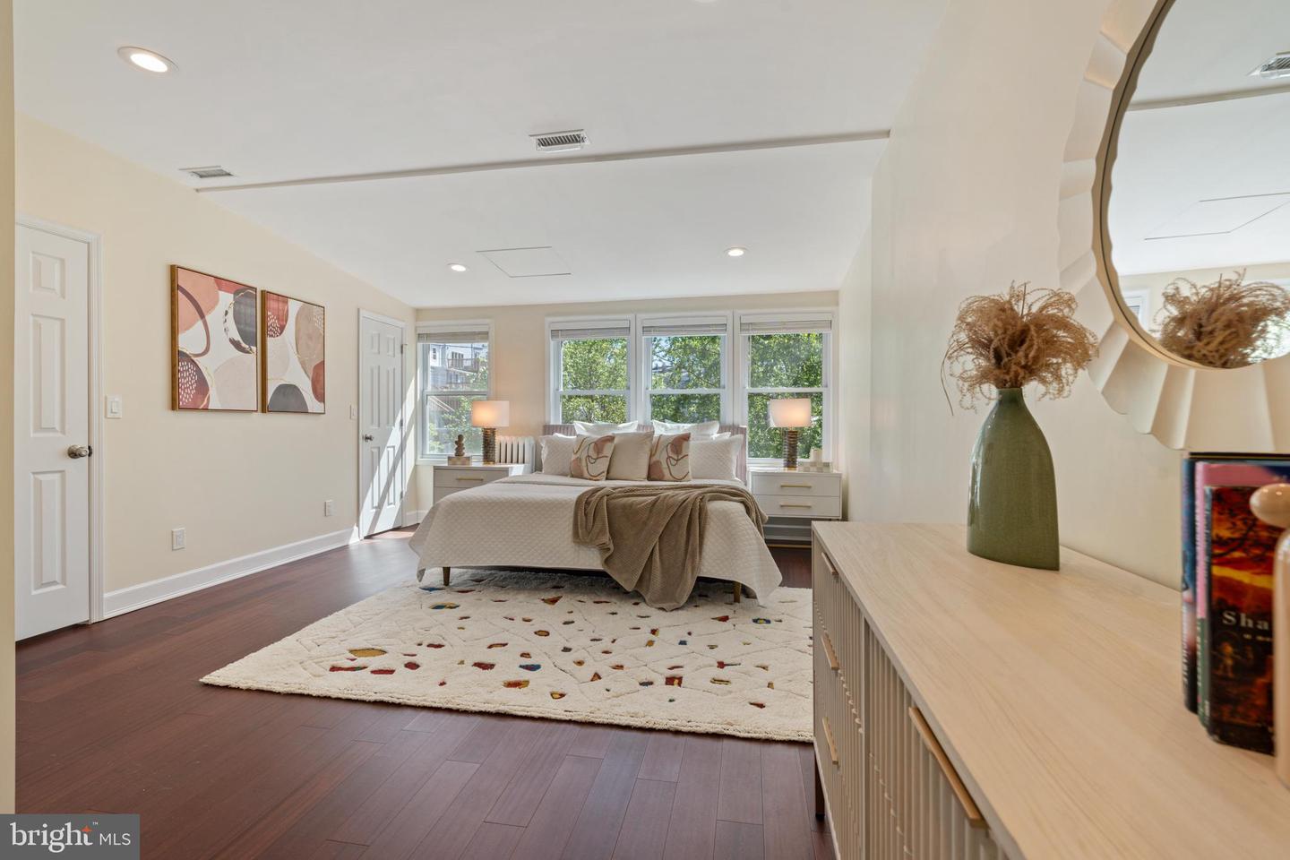 4115 3RD ST NW, WASHINGTON, District Of Columbia 20011, 5 Bedrooms Bedrooms, ,4 BathroomsBathrooms,Residential,For sale,4115 3RD ST NW,DCDC2195928 MLS # DCDC2195928