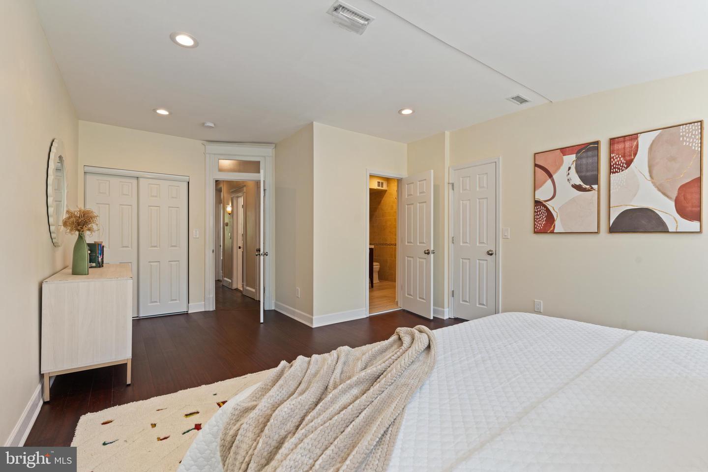 4115 3RD ST NW, WASHINGTON, District Of Columbia 20011, 5 Bedrooms Bedrooms, ,4 BathroomsBathrooms,Residential,For sale,4115 3RD ST NW,DCDC2195928 MLS # DCDC2195928