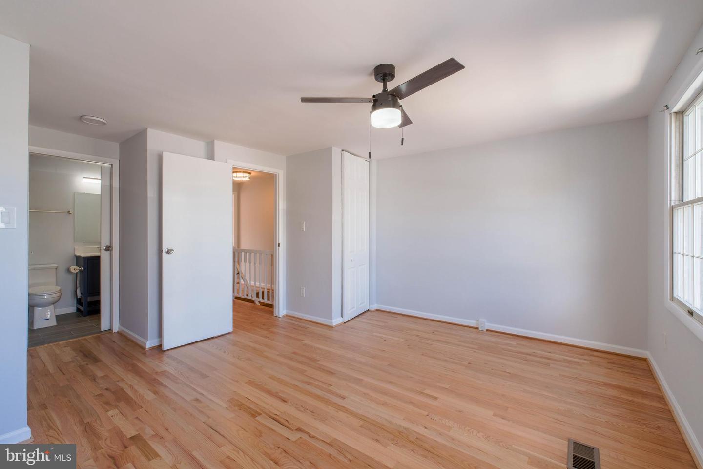 1628 10TH ST S, ARLINGTON, Virginia 22204, 3 Bedrooms Bedrooms, ,2 BathroomsBathrooms,Residential,For sale,1628 10TH ST S,VAAR2056192 MLS # VAAR2056192