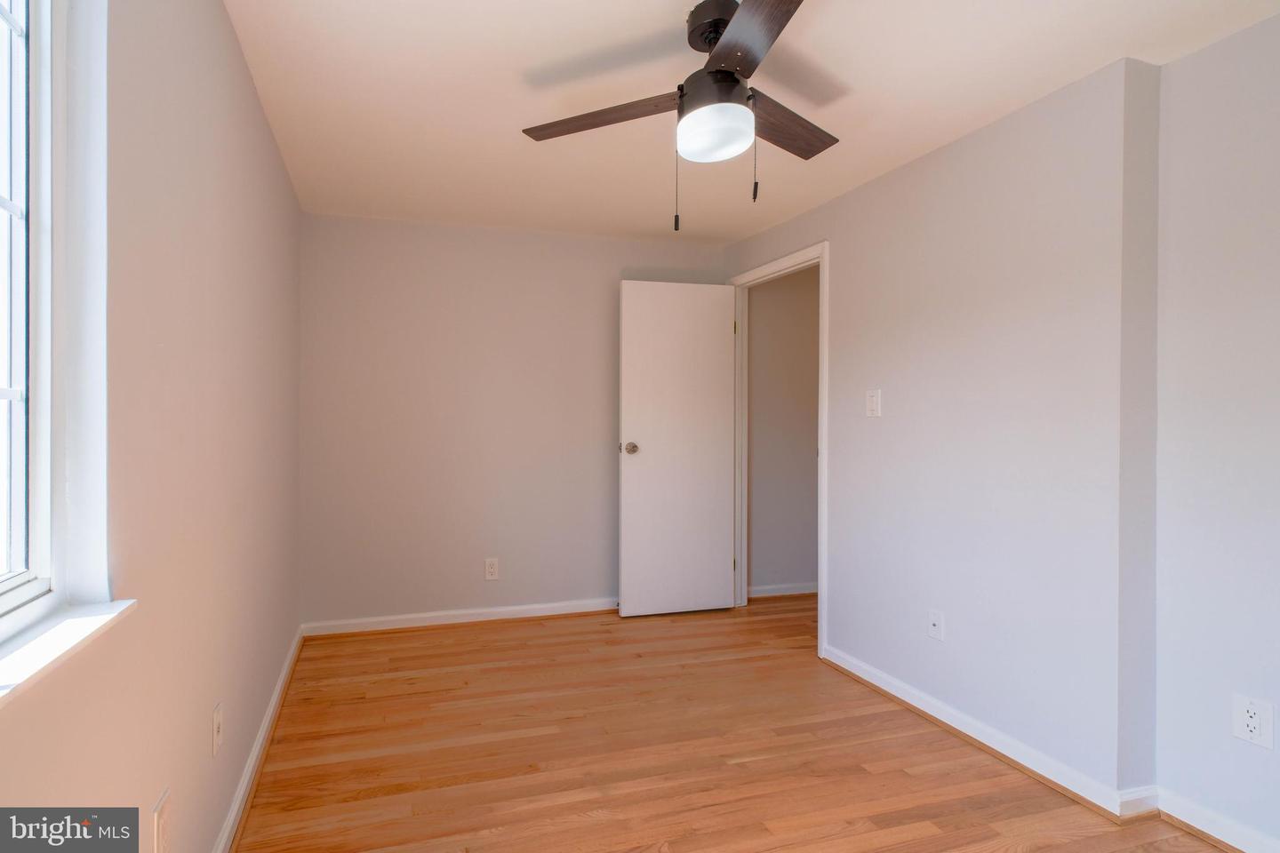 1628 10TH ST S, ARLINGTON, Virginia 22204, 3 Bedrooms Bedrooms, ,2 BathroomsBathrooms,Residential,For sale,1628 10TH ST S,VAAR2056192 MLS # VAAR2056192