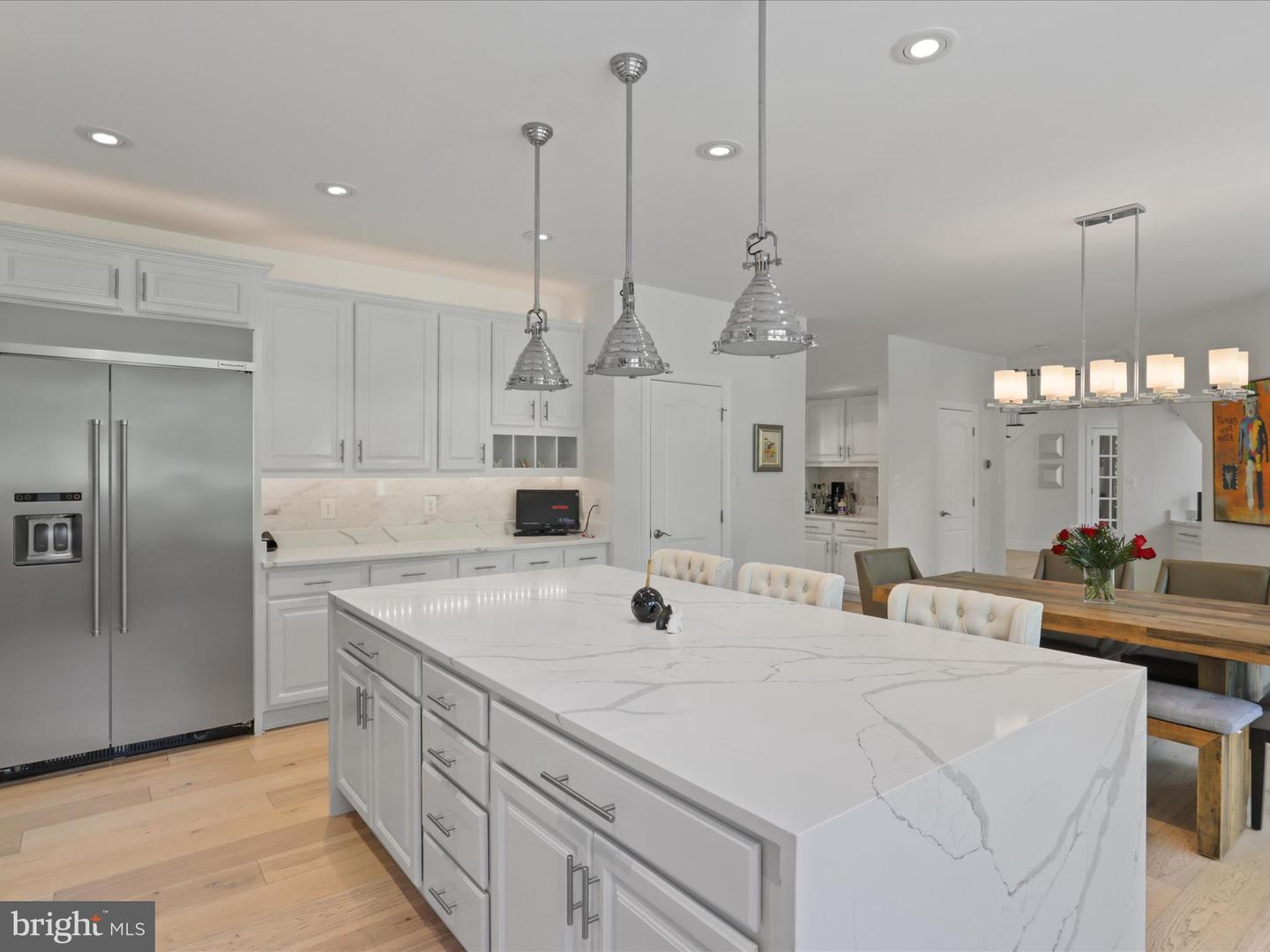 10306 FOREST MAPLE RD, VIENNA, Virginia 22182, 5 Bedrooms Bedrooms, ,4 BathroomsBathrooms,Residential,For sale,10306 FOREST MAPLE RD,VAFX2234106 MLS # VAFX2234106
