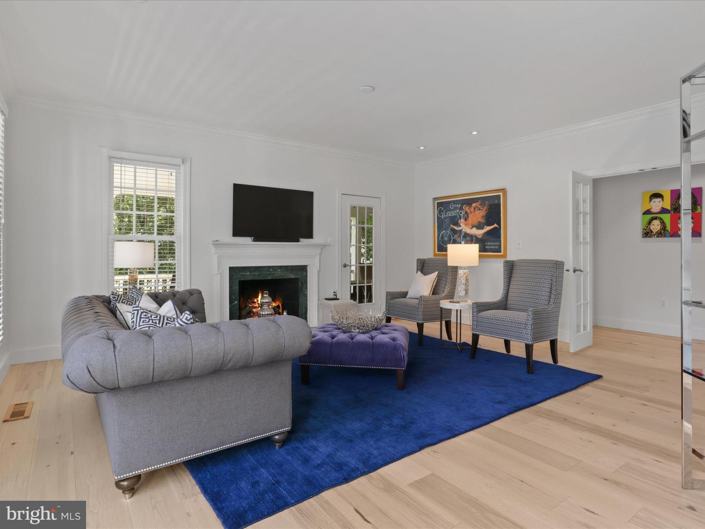 10306 FOREST MAPLE RD, VIENNA, Virginia 22182, 5 Bedrooms Bedrooms, ,4 BathroomsBathrooms,Residential,For sale,10306 FOREST MAPLE RD,VAFX2234106 MLS # VAFX2234106