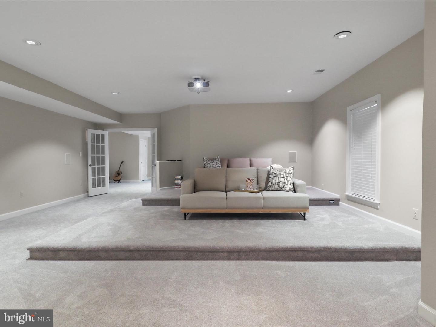 10306 FOREST MAPLE RD, VIENNA, Virginia 22182, 5 Bedrooms Bedrooms, ,4 BathroomsBathrooms,Residential,For sale,10306 FOREST MAPLE RD,VAFX2234106 MLS # VAFX2234106