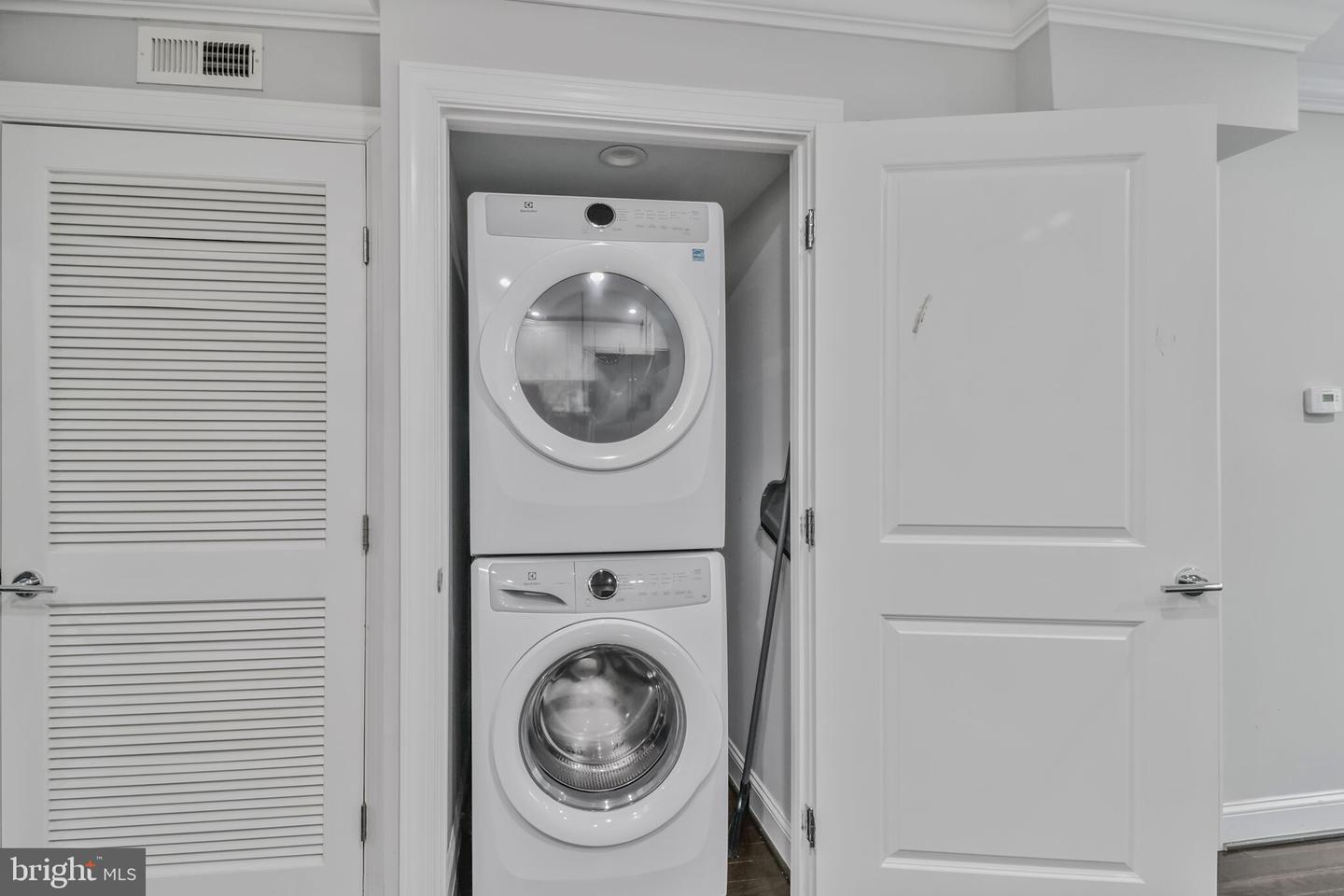 1423 HOWARD RD SE, WASHINGTON, District Of Columbia 20020, 3 Bedrooms Bedrooms, ,2 BathroomsBathrooms,Residential,For sale,1423 HOWARD RD SE,DCDC2195864 MLS # DCDC2195864