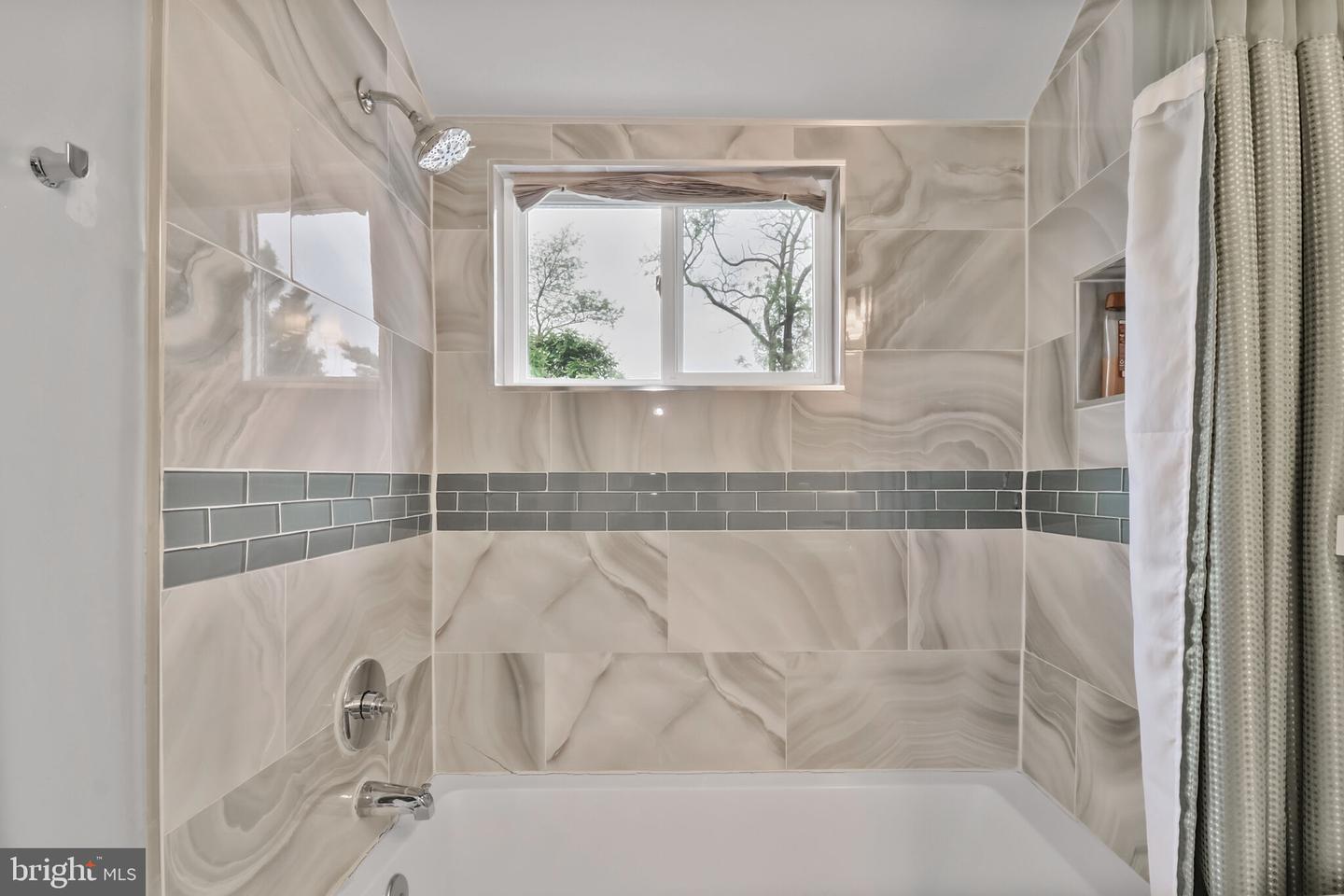 1423 HOWARD RD SE, WASHINGTON, District Of Columbia 20020, 3 Bedrooms Bedrooms, ,2 BathroomsBathrooms,Residential,For sale,1423 HOWARD RD SE,DCDC2195864 MLS # DCDC2195864