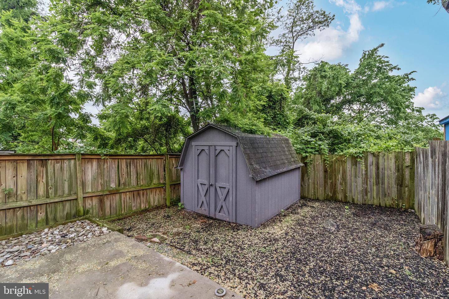 1423 HOWARD RD SE, WASHINGTON, District Of Columbia 20020, 3 Bedrooms Bedrooms, ,2 BathroomsBathrooms,Residential,For sale,1423 HOWARD RD SE,DCDC2195864 MLS # DCDC2195864