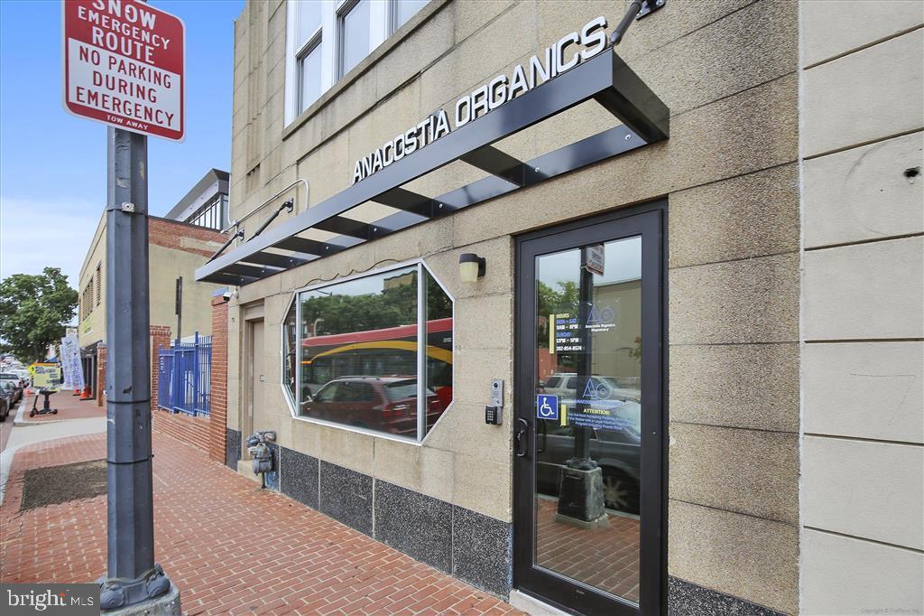 1423 HOWARD RD SE, WASHINGTON, District Of Columbia 20020, 3 Bedrooms Bedrooms, ,2 BathroomsBathrooms,Residential,For sale,1423 HOWARD RD SE,DCDC2195864 MLS # DCDC2195864