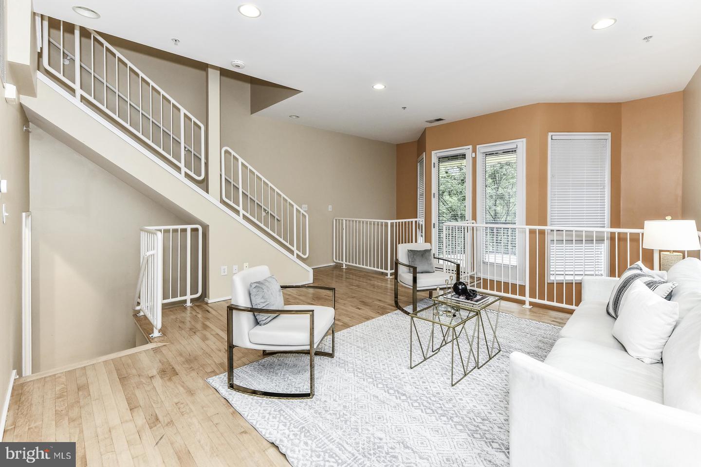 1688 N QUINN ST, ARLINGTON, Virginia 22209, 3 Bedrooms Bedrooms, ,2 BathroomsBathrooms,Residential,For sale,1688 N QUINN ST,VAAR2056198 MLS # VAAR2056198