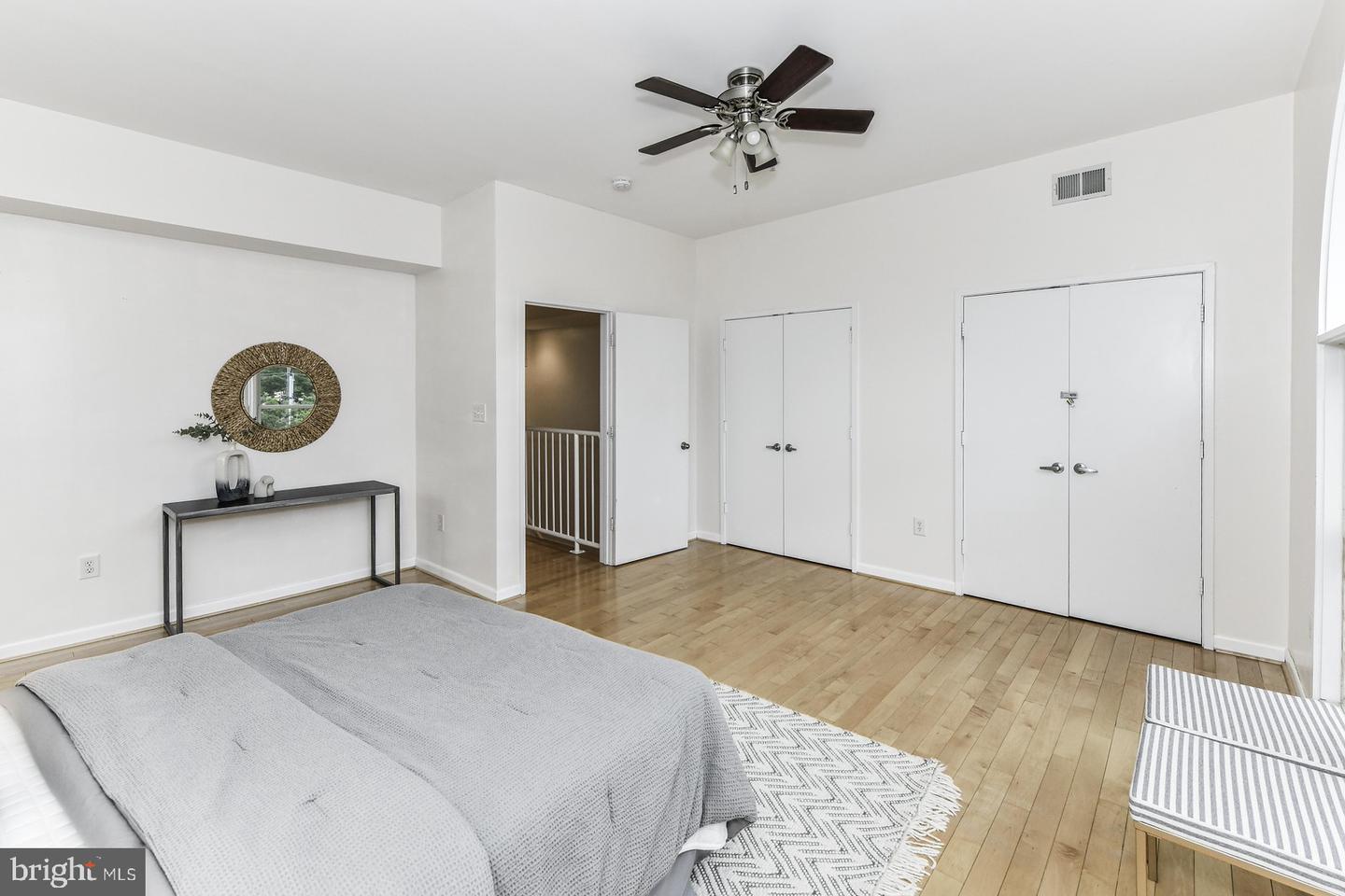 1688 N QUINN ST, ARLINGTON, Virginia 22209, 3 Bedrooms Bedrooms, ,2 BathroomsBathrooms,Residential,For sale,1688 N QUINN ST,VAAR2056198 MLS # VAAR2056198