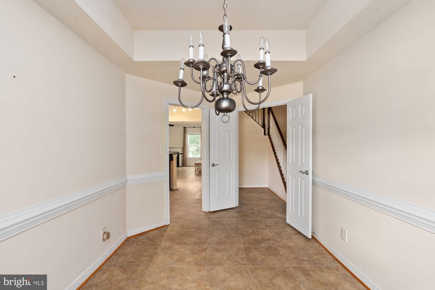 145 12TH ST, COLONIAL BEACH, Virginia 22443, 5 Bedrooms Bedrooms, ,2 BathroomsBathrooms,Residential,For sale,145 12TH ST,VAWE2008684 MLS # VAWE2008684