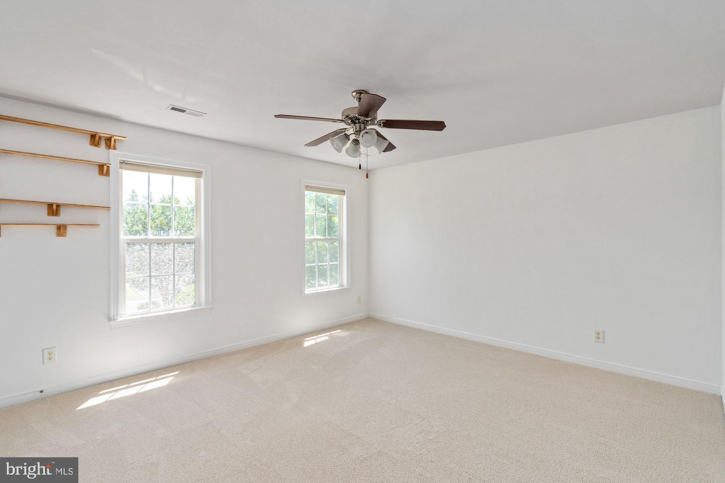 145 12TH ST, COLONIAL BEACH, Virginia 22443, 5 Bedrooms Bedrooms, ,2 BathroomsBathrooms,Residential,For sale,145 12TH ST,VAWE2008684 MLS # VAWE2008684