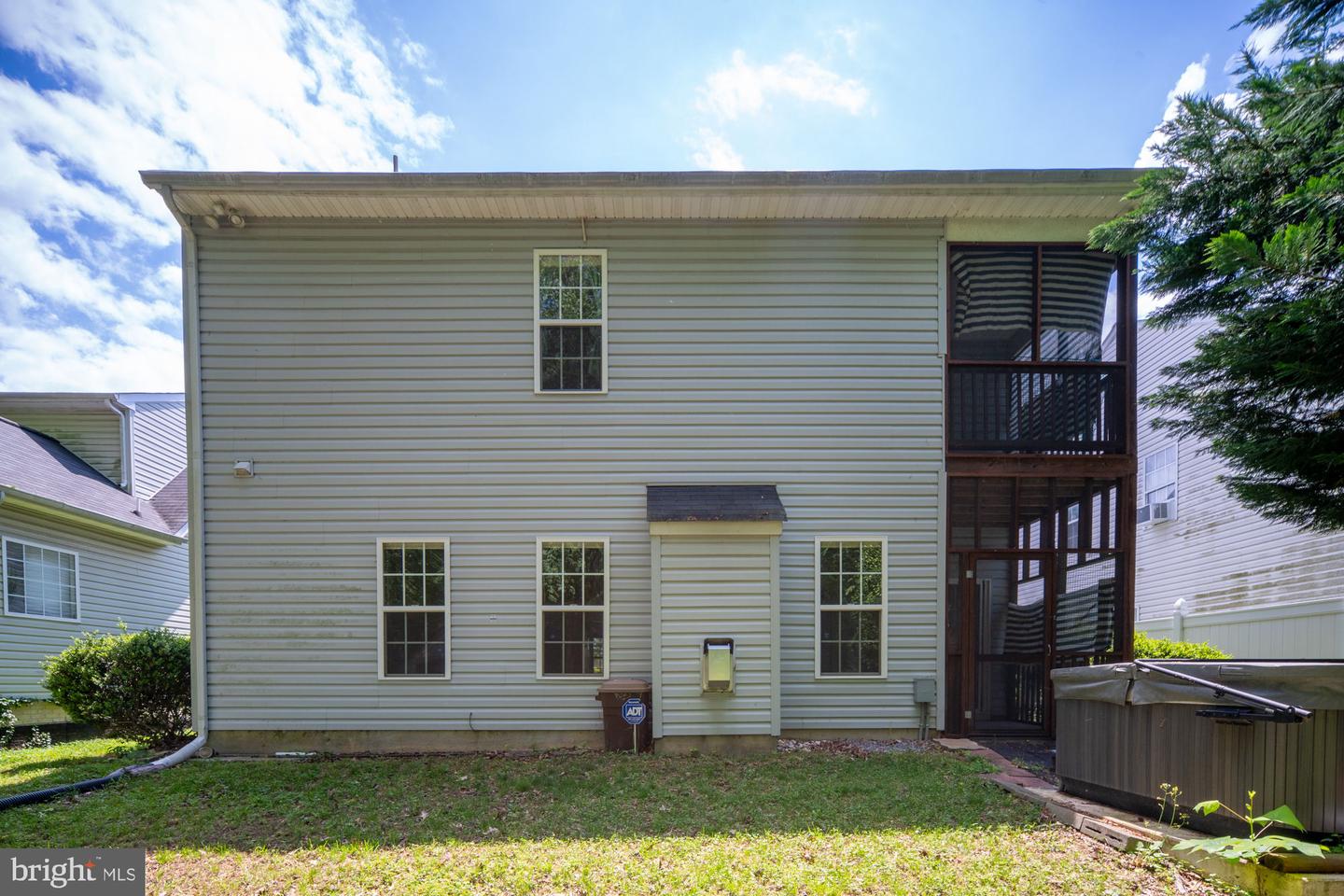 145 12TH ST, COLONIAL BEACH, Virginia 22443, 5 Bedrooms Bedrooms, ,2 BathroomsBathrooms,Residential,For sale,145 12TH ST,VAWE2008684 MLS # VAWE2008684