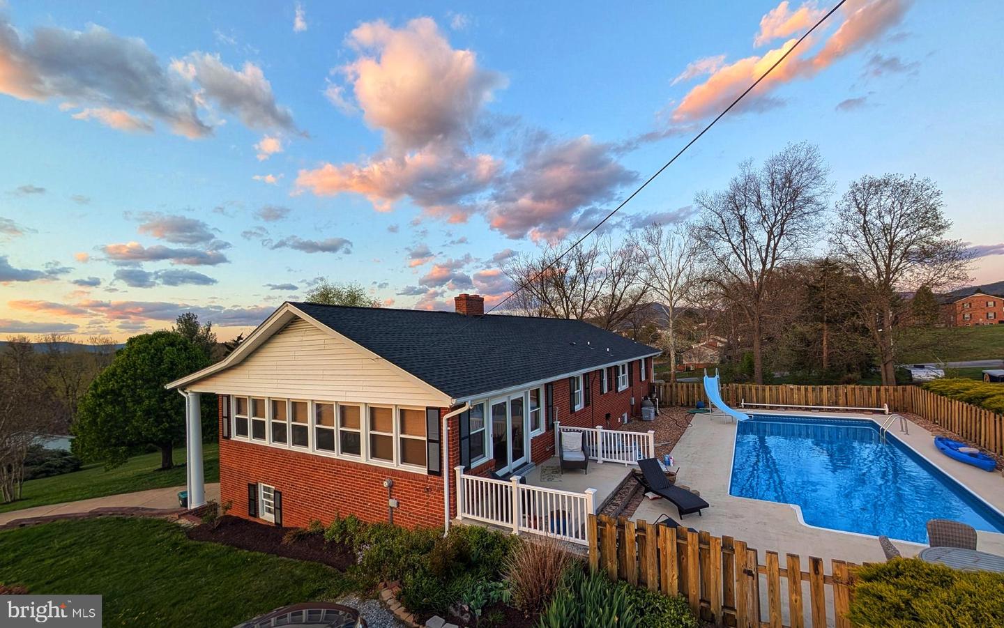 15 PAINTER ST, LURAY, Virginia 22835, 5 Bedrooms Bedrooms, ,2 BathroomsBathrooms,Residential,For sale,15 PAINTER ST,VAPA2004784 MLS # VAPA2004784