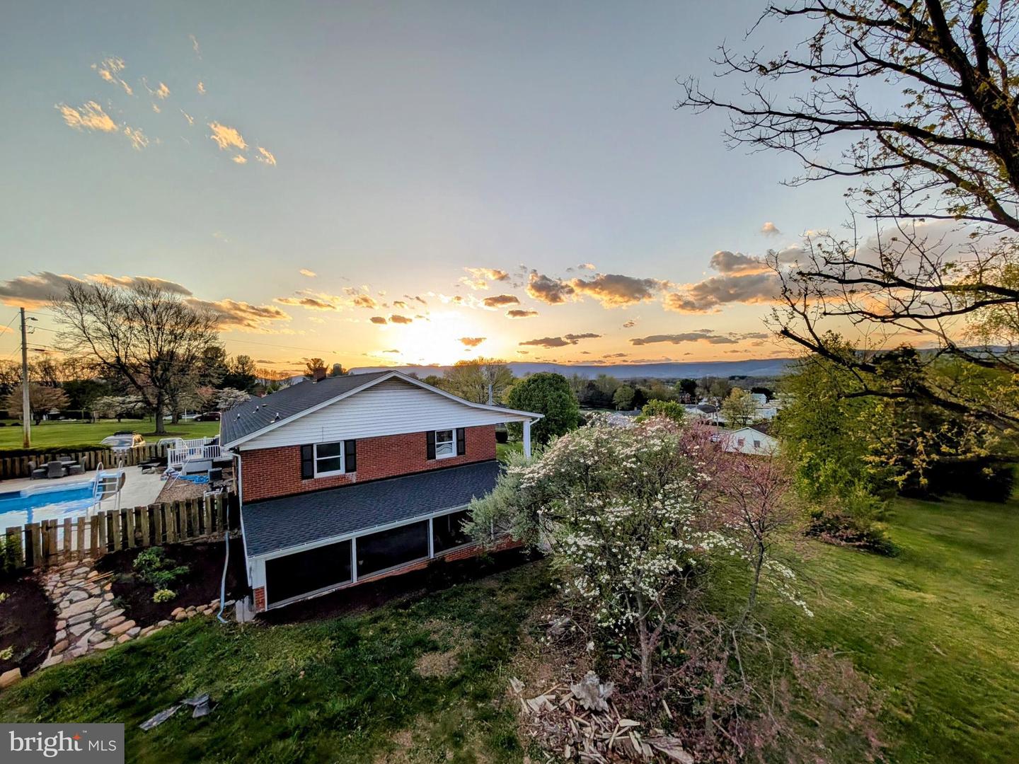 15 PAINTER ST, LURAY, Virginia 22835, 5 Bedrooms Bedrooms, ,2 BathroomsBathrooms,Residential,For sale,15 PAINTER ST,VAPA2004784 MLS # VAPA2004784