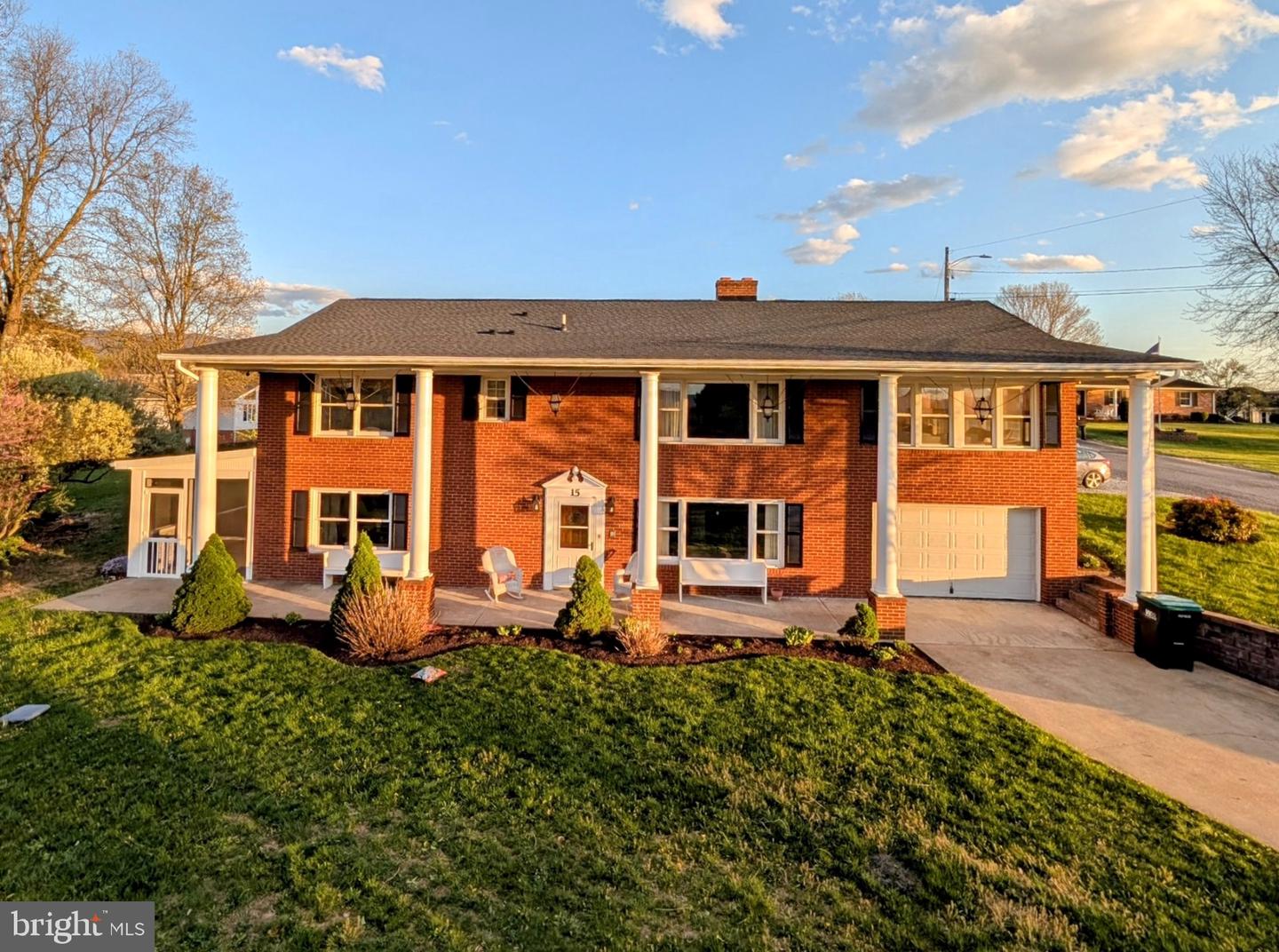 15 PAINTER ST, LURAY, Virginia 22835, 5 Bedrooms Bedrooms, ,2 BathroomsBathrooms,Residential,For sale,15 PAINTER ST,VAPA2004784 MLS # VAPA2004784