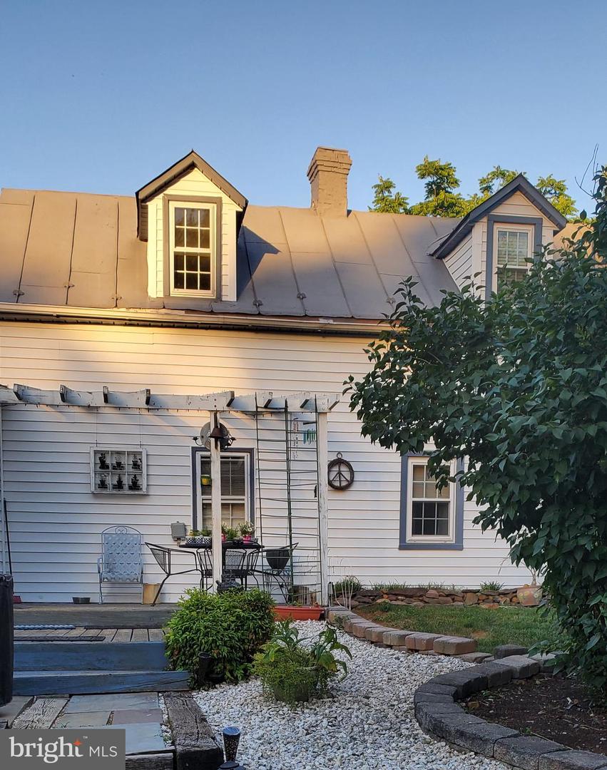 3492 JAMES MADISON HWY, HAYMARKET, Virginia 20169, 2 Bedrooms Bedrooms, ,2 BathroomsBathrooms,Residential,For sale,3492 JAMES MADISON HWY,VAPW2092430 MLS # VAPW2092430