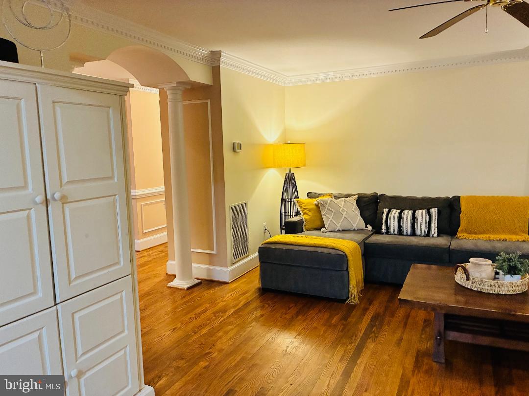 6870 LODGEPOLE CT, MANASSAS, Virginia 20111, 4 Bedrooms Bedrooms, ,2 BathroomsBathrooms,Residential,For sale,6870 LODGEPOLE CT,VAPW2092438 MLS # VAPW2092438