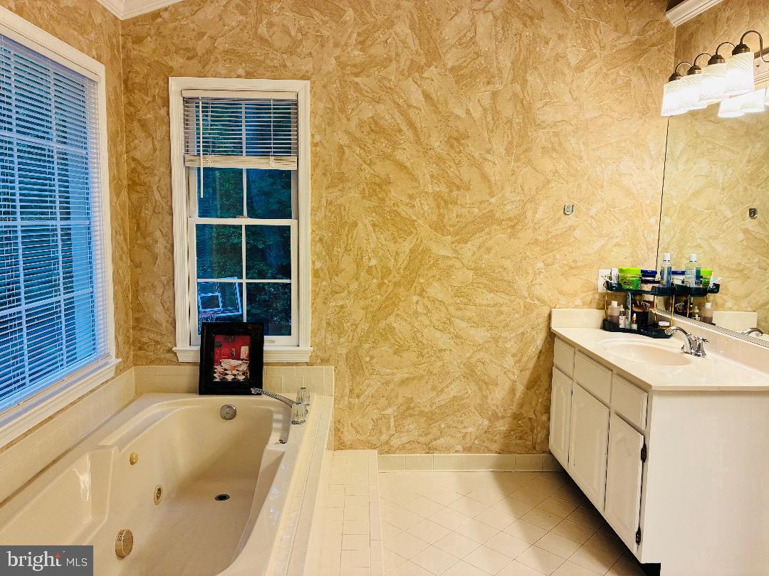 6870 LODGEPOLE CT, MANASSAS, Virginia 20111, 4 Bedrooms Bedrooms, ,2 BathroomsBathrooms,Residential,For sale,6870 LODGEPOLE CT,VAPW2092438 MLS # VAPW2092438