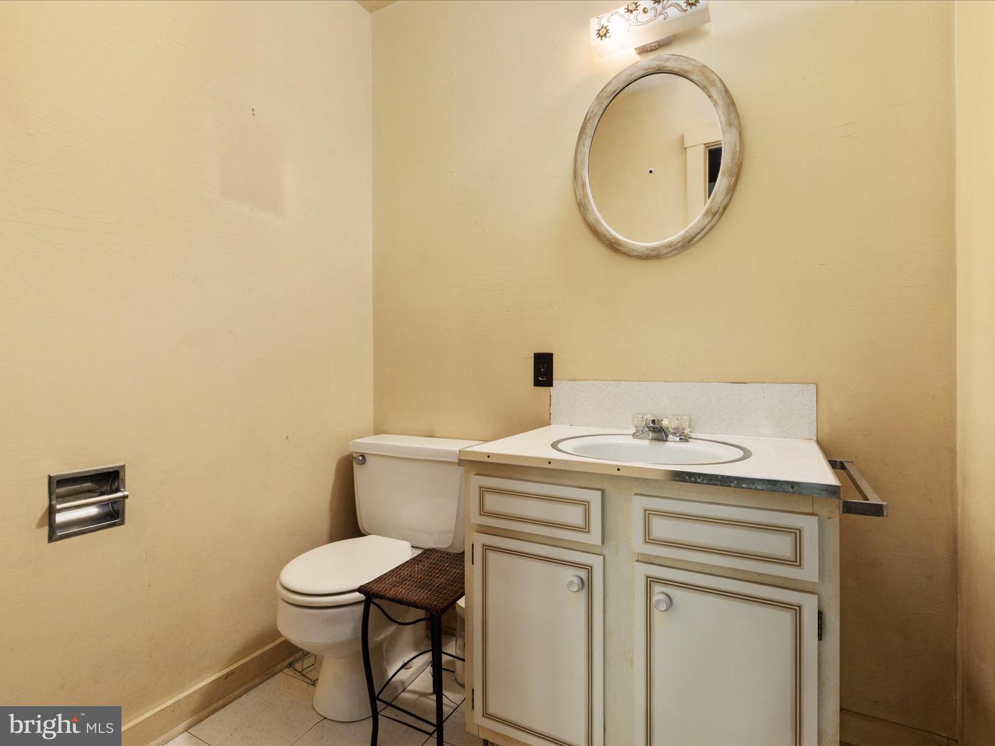 436-440 CHAPMAN LANDING RD, EDINBURG, Virginia 22824, 2 Bedrooms Bedrooms, 6 Rooms Rooms,2 BathroomsBathrooms,Residential,For sale,436-440 CHAPMAN LANDING RD,VASH2011240 MLS # VASH2011240
