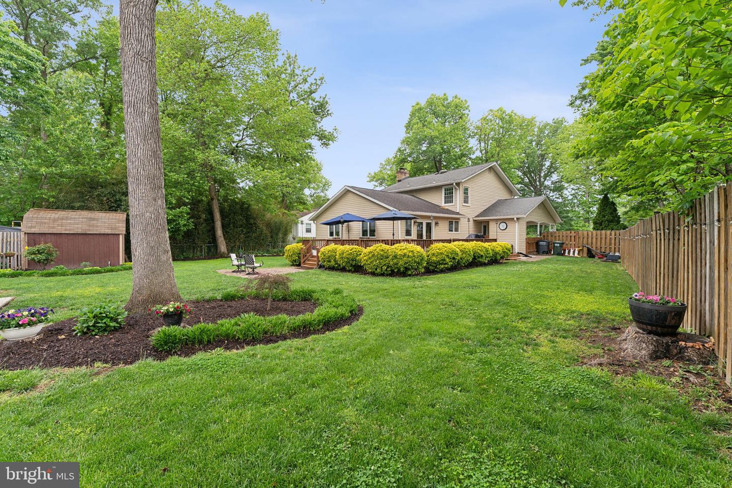 8807 FALKSTONE LN, ALEXANDRIA, Virginia 22309, 4 Bedrooms Bedrooms, ,2 BathroomsBathrooms,Residential,For sale,8807 FALKSTONE LN,VAFX2235512 MLS # VAFX2235512