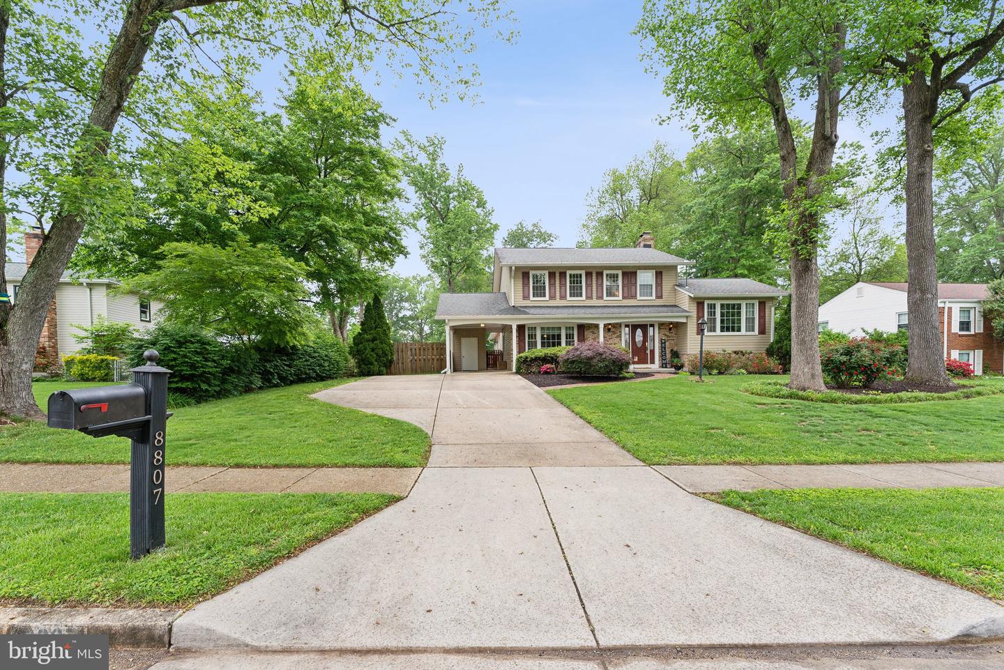8807 FALKSTONE LN, ALEXANDRIA, Virginia 22309, 4 Bedrooms Bedrooms, ,2 BathroomsBathrooms,Residential,For sale,8807 FALKSTONE LN,VAFX2235512 MLS # VAFX2235512
