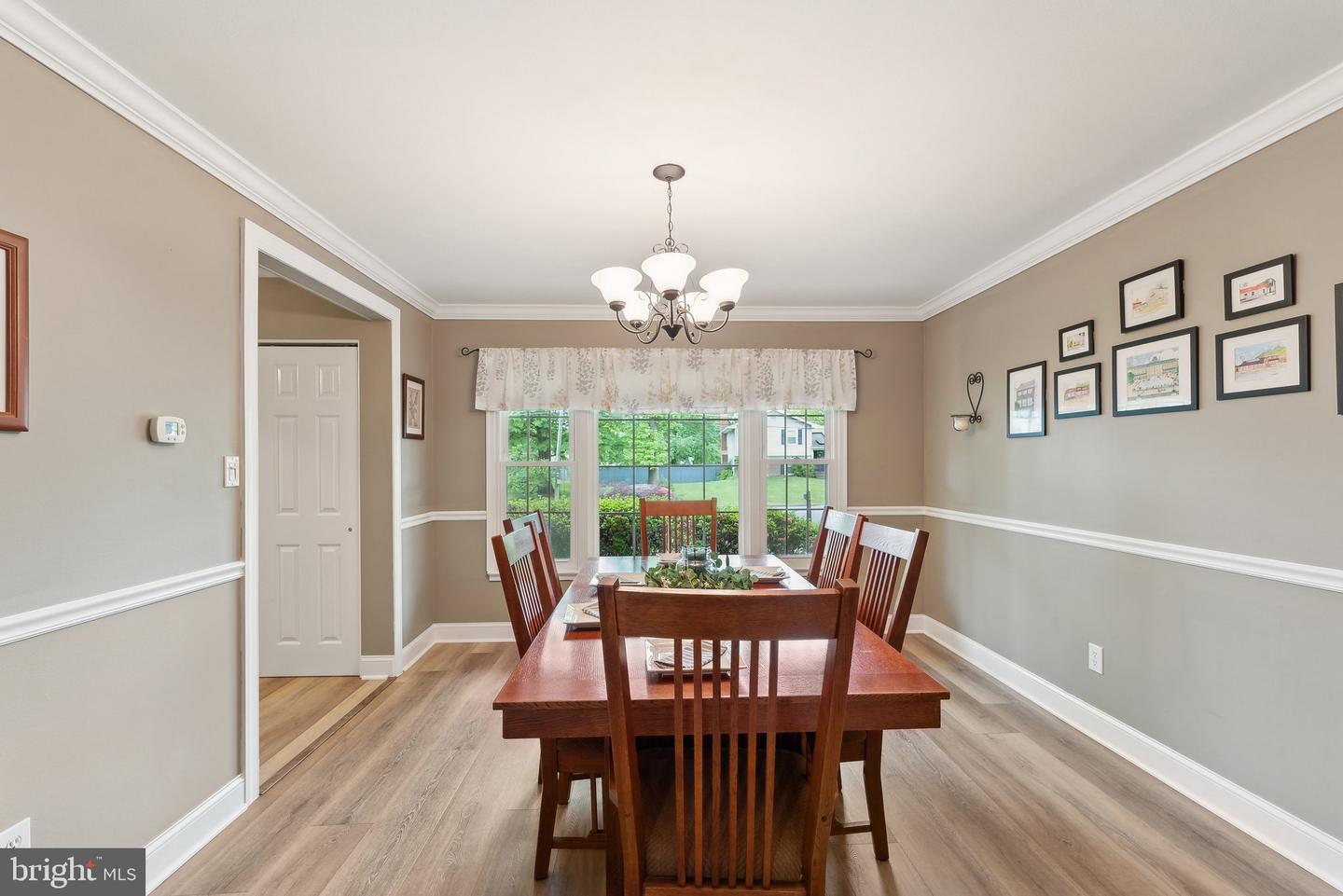 8807 FALKSTONE LN, ALEXANDRIA, Virginia 22309, 4 Bedrooms Bedrooms, ,2 BathroomsBathrooms,Residential,For sale,8807 FALKSTONE LN,VAFX2235512 MLS # VAFX2235512