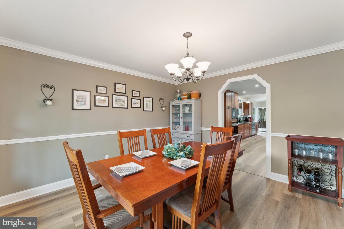8807 FALKSTONE LN, ALEXANDRIA, Virginia 22309, 4 Bedrooms Bedrooms, ,2 BathroomsBathrooms,Residential,For sale,8807 FALKSTONE LN,VAFX2235512 MLS # VAFX2235512