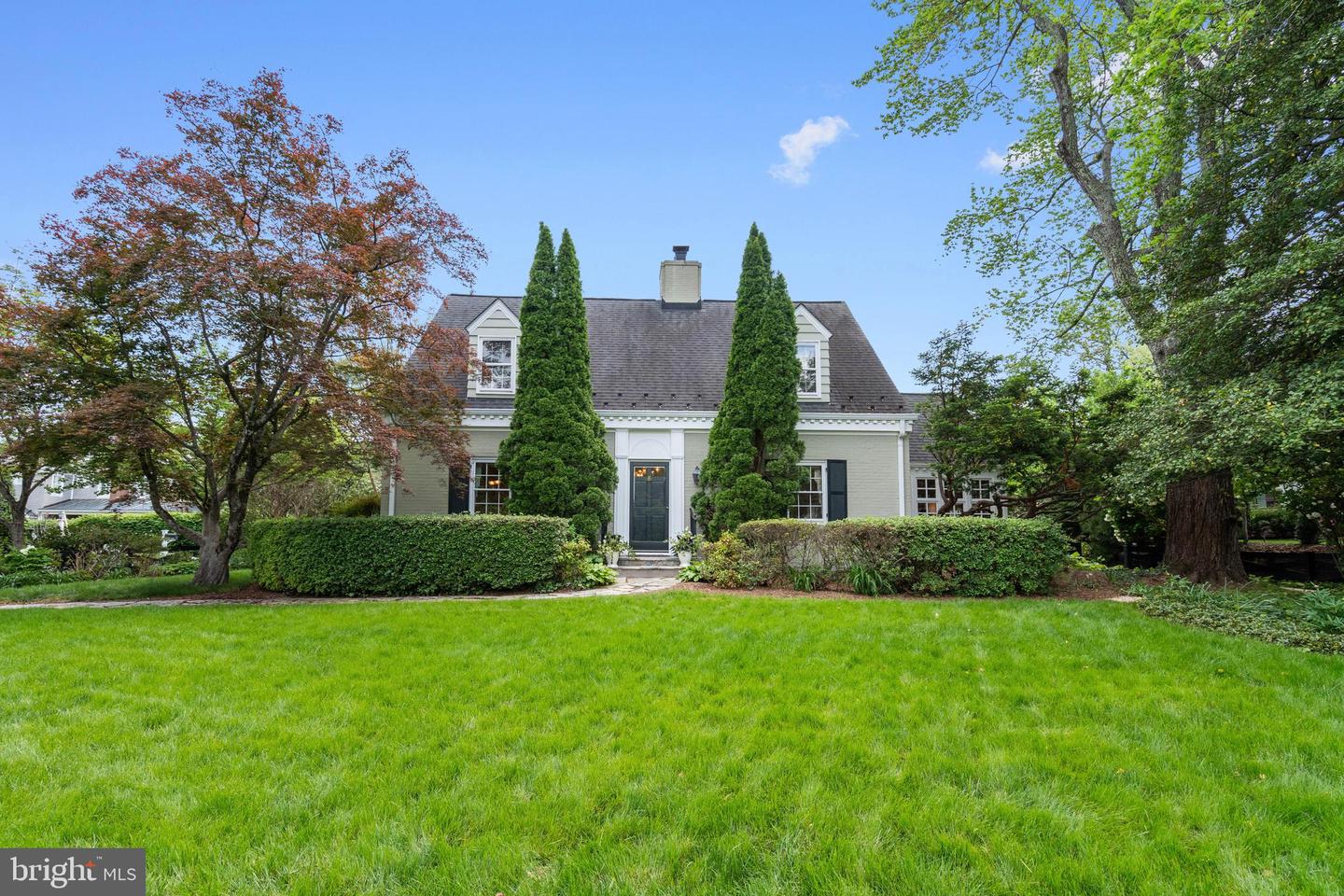 6511 RIDGE ST, MCLEAN, Virginia 22101, 4 Bedrooms Bedrooms, ,3 BathroomsBathrooms,Residential,For sale,6511 RIDGE ST,VAFX2235518 MLS # VAFX2235518