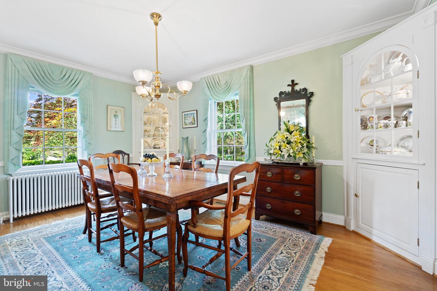 6511 RIDGE ST, MCLEAN, Virginia 22101, 4 Bedrooms Bedrooms, ,3 BathroomsBathrooms,Residential,For sale,6511 RIDGE ST,VAFX2235518 MLS # VAFX2235518
