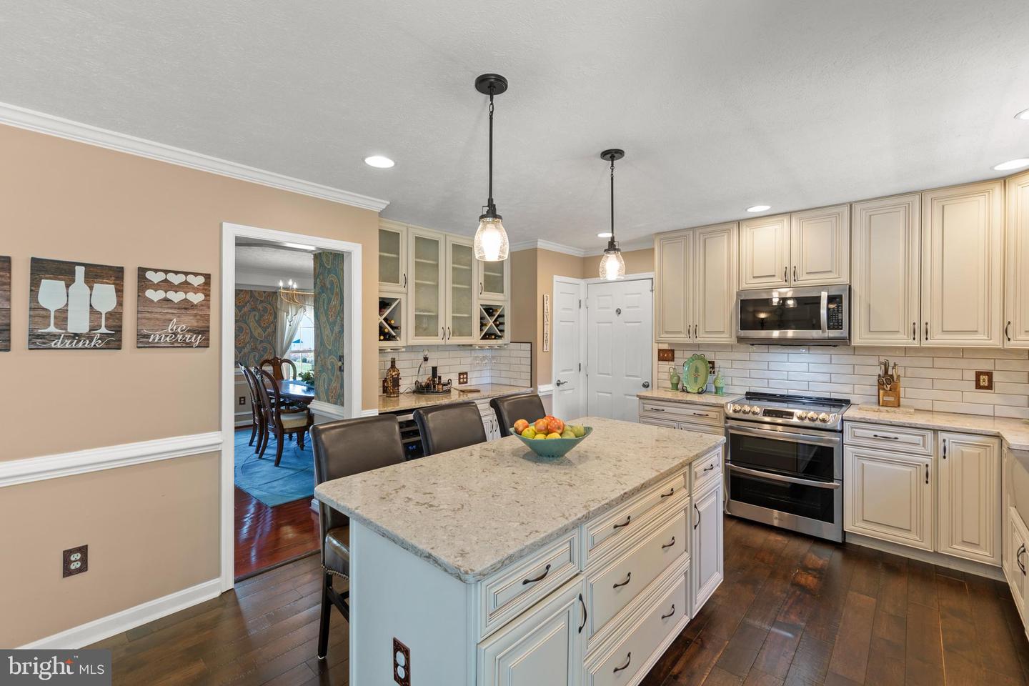 113 LUCY LONG CT, STEPHENS CITY, Virginia 22655, 4 Bedrooms Bedrooms, ,3 BathroomsBathrooms,Residential,For sale,113 LUCY LONG CT,VAFV2033598 MLS # VAFV2033598