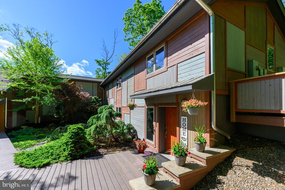2804 JACKSON DR, HAYMARKET, Virginia 20169, 3 Bedrooms Bedrooms, ,3 BathroomsBathrooms,Residential,For sale,2804 JACKSON DR,VAPW2092658 MLS # VAPW2092658