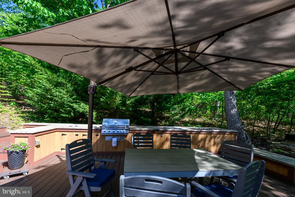 2804 JACKSON DR, HAYMARKET, Virginia 20169, 3 Bedrooms Bedrooms, ,3 BathroomsBathrooms,Residential,For sale,2804 JACKSON DR,VAPW2092658 MLS # VAPW2092658