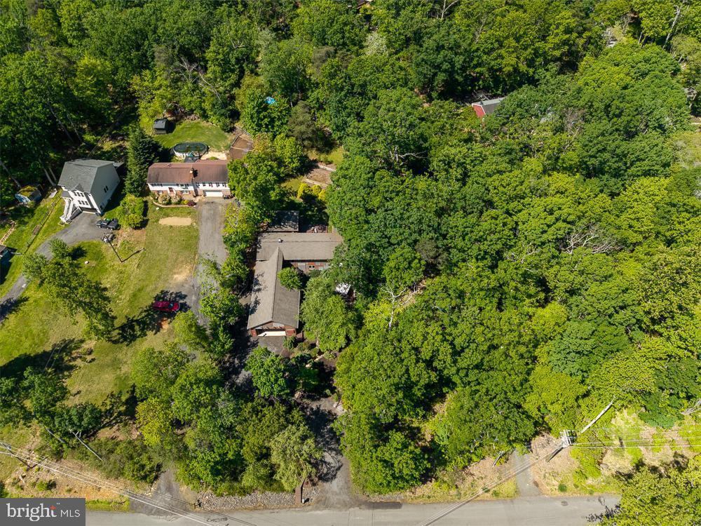 2804 JACKSON DR, HAYMARKET, Virginia 20169, 3 Bedrooms Bedrooms, ,3 BathroomsBathrooms,Residential,For sale,2804 JACKSON DR,VAPW2092658 MLS # VAPW2092658