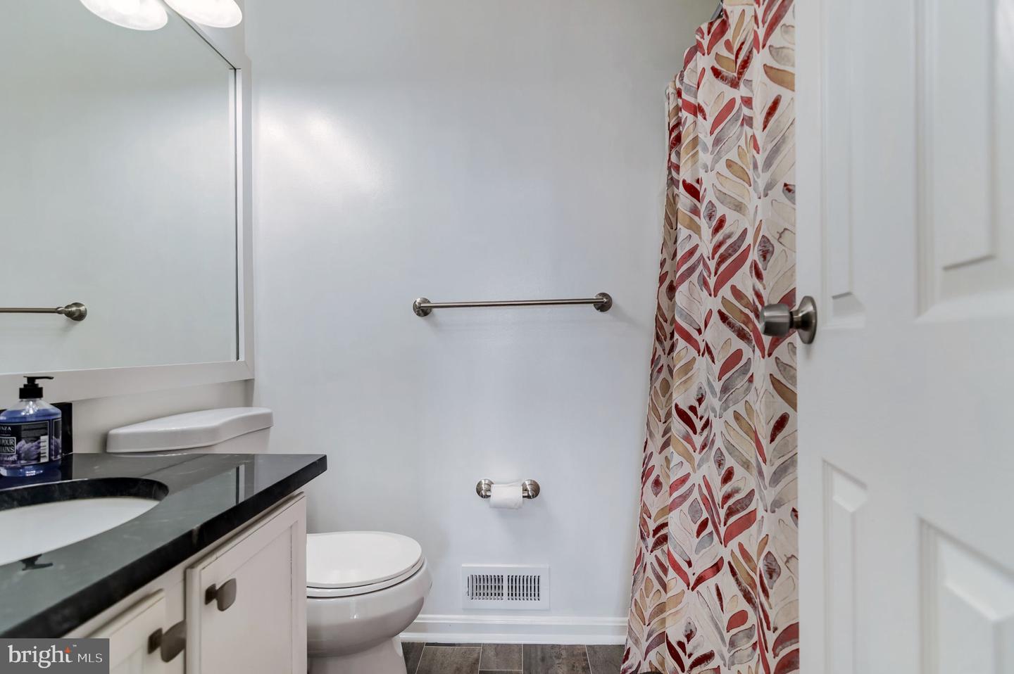 7529 BELLE GRAE DR, MANASSAS, Virginia 20109, 3 Bedrooms Bedrooms, ,2 BathroomsBathrooms,Residential,For sale,7529 BELLE GRAE DR,VAPW2093134 MLS # VAPW2093134