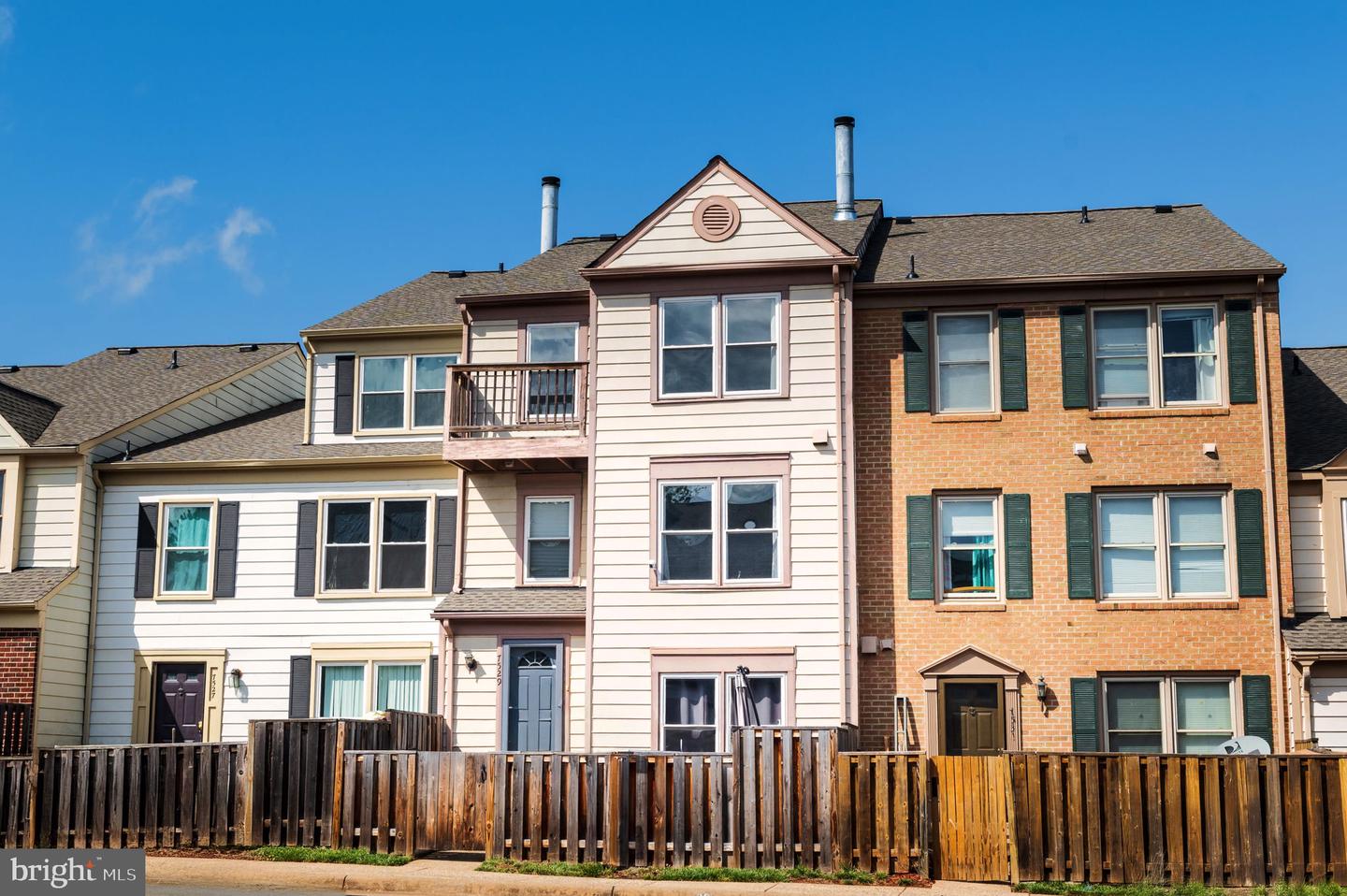 7529 BELLE GRAE DR, MANASSAS, Virginia 20109, 3 Bedrooms Bedrooms, ,2 BathroomsBathrooms,Residential,For sale,7529 BELLE GRAE DR,VAPW2093134 MLS # VAPW2093134