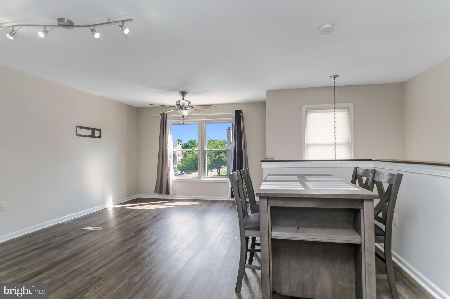 7529 BELLE GRAE DR, MANASSAS, Virginia 20109, 3 Bedrooms Bedrooms, ,2 BathroomsBathrooms,Residential,For sale,7529 BELLE GRAE DR,VAPW2093134 MLS # VAPW2093134
