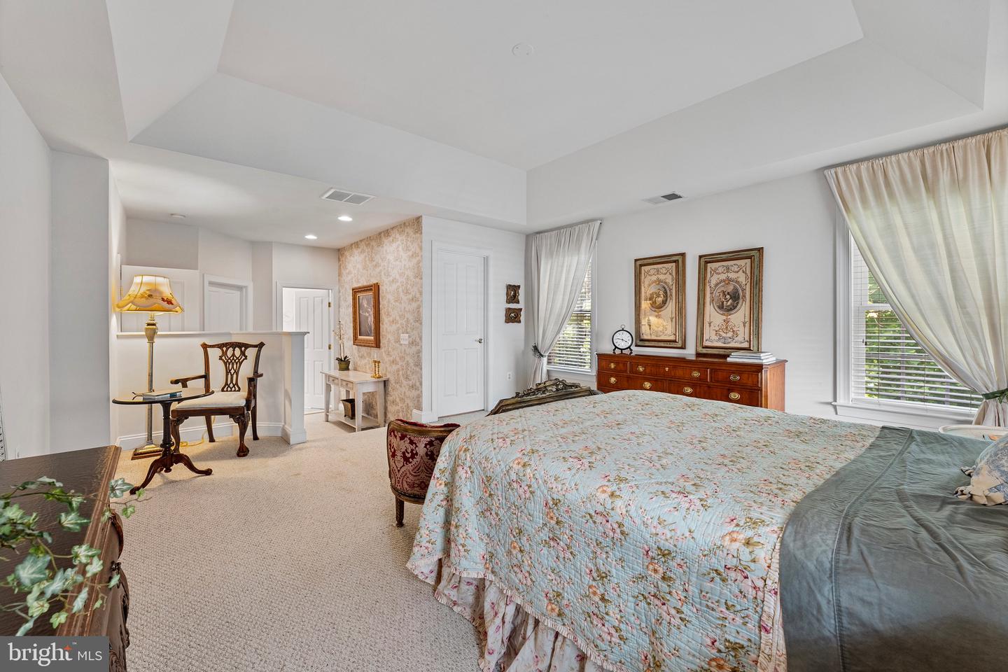9192 TOPAZ ST, FAIRFAX, Virginia 22031, 4 Bedrooms Bedrooms, ,4 BathroomsBathrooms,Residential,For sale,9192 TOPAZ ST,VAFX2236706 MLS # VAFX2236706