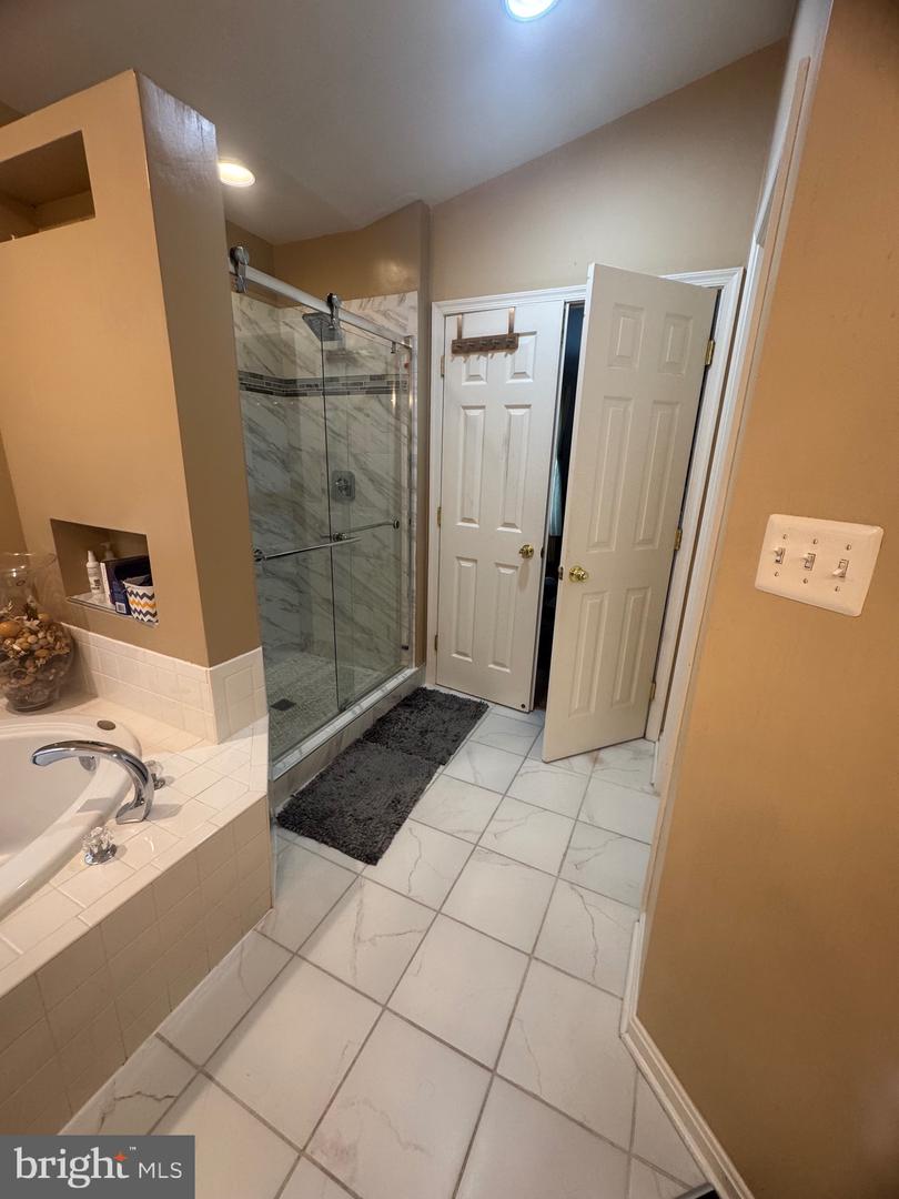 8800 FENIMORE PL, BRISTOW, Virginia 20136, 4 Bedrooms Bedrooms, ,3 BathroomsBathrooms,Residential,For sale,8800 FENIMORE PL,VAPW2093290 MLS # VAPW2093290