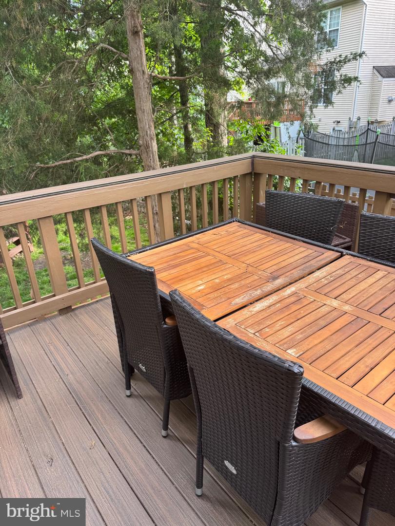 8800 FENIMORE PL, BRISTOW, Virginia 20136, 4 Bedrooms Bedrooms, ,3 BathroomsBathrooms,Residential,For sale,8800 FENIMORE PL,VAPW2093290 MLS # VAPW2093290